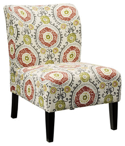 Honnally Signature Design by Ashley Chair