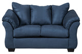 Darcy Signature Design by Ashley Loveseat