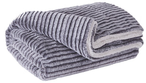 Metea Signature Design by Ashley Throw Set of 3