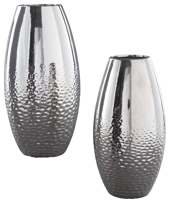 Dinesh Signature Design by Ashley Vase