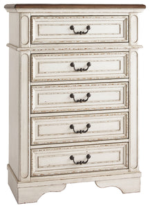 Realyn Signature Design by Ashley Chest