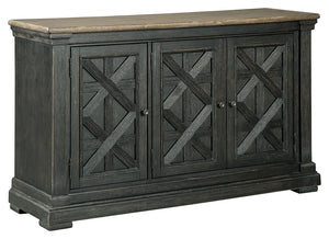 Tyler Creek Signature Design by Ashley Server