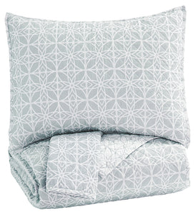 Mayda Signature Design by Ashley Quilt Set King