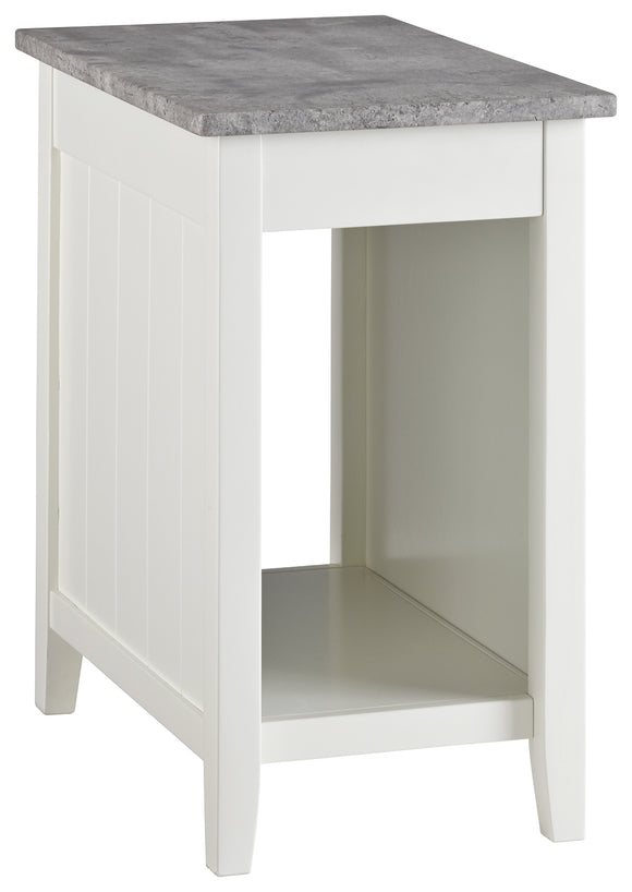 Diamenton Signature Design by Ashley End Table Chair Side